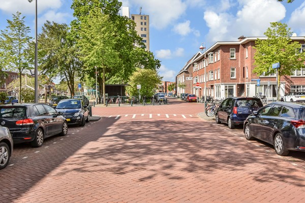 Medium property photo - Jan van Beersstraat 142, 2523 KA Den Haag